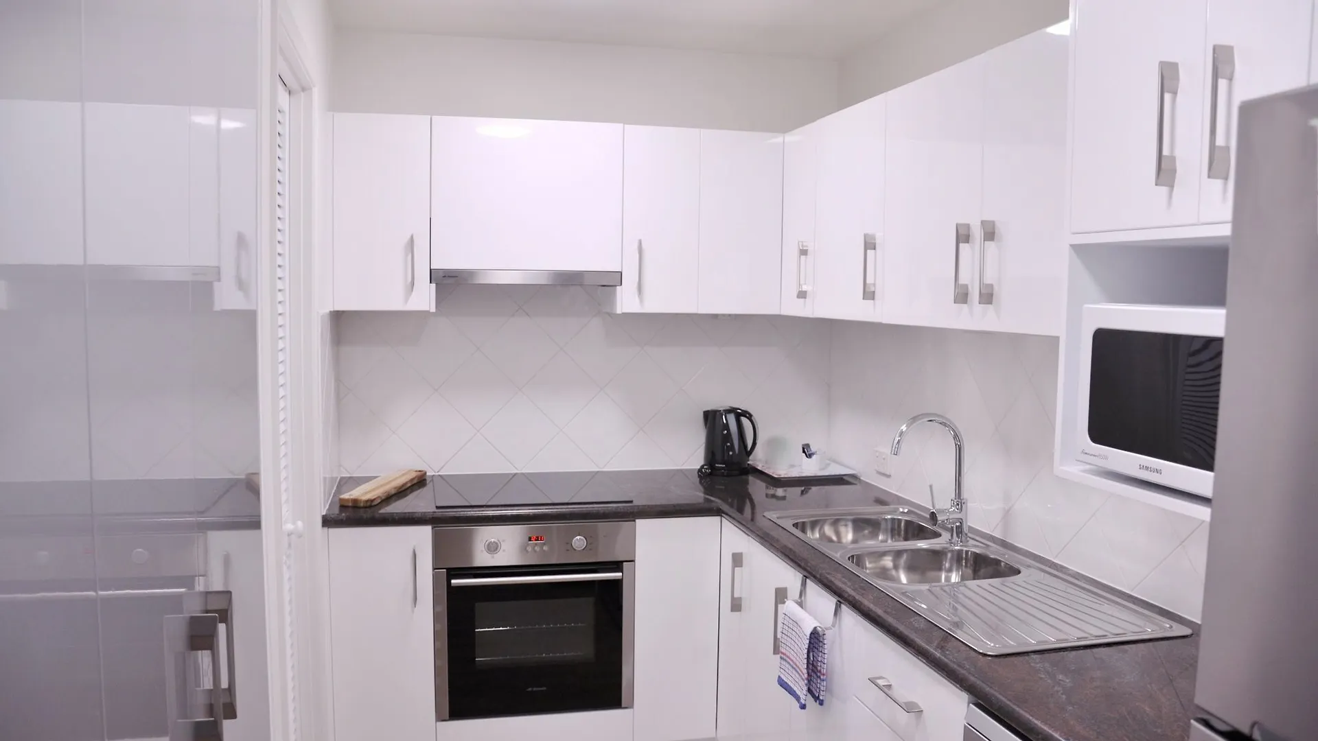 Rimini Holiday Apartments Noosaville Aparthotel